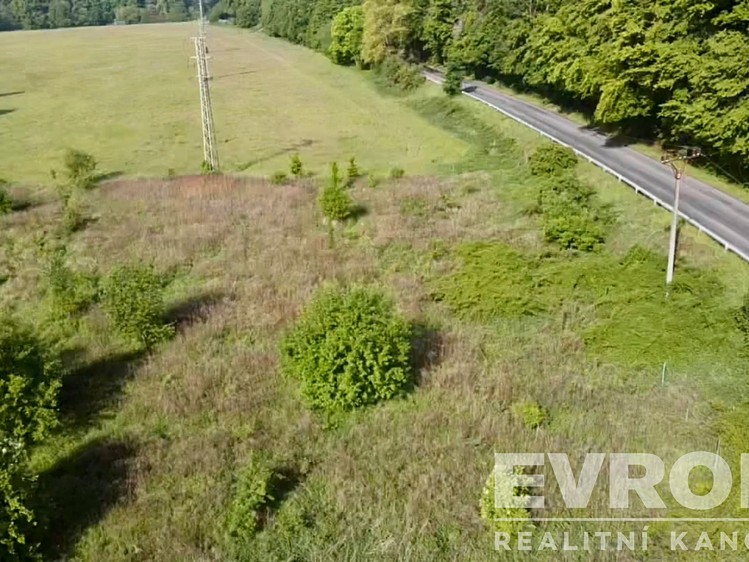 Prodej  stavebního pozemku 9 000 m² - foto 3