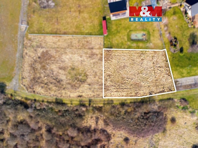 Prodej stavebního pozemku 1 081 m² - foto 1
