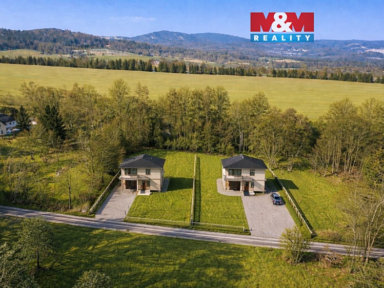 Prodej stavebního pozemku 2 846 m² - foto 1