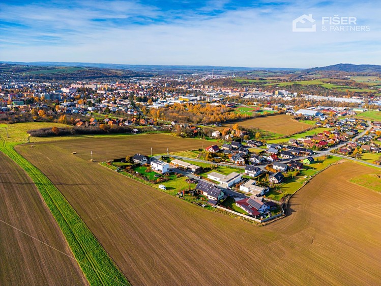 Prodej  stavebního pozemku 977 m² - foto 4