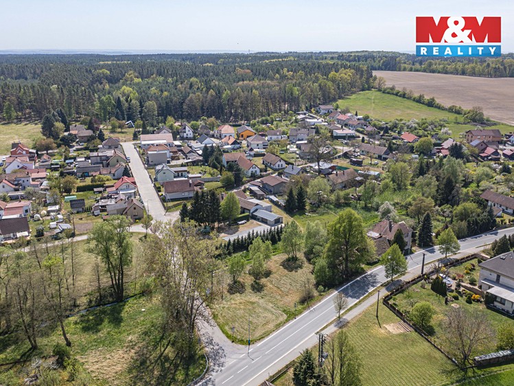Prodej  stavebního pozemku 1 402 m² - foto 8