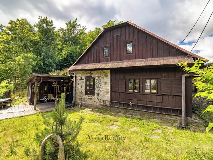 Prodej stavebního pozemku 1 301 m² - foto 4