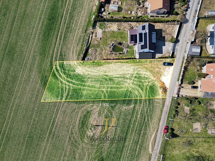 Prodej stavebního pozemku 1 500 m² - foto 4