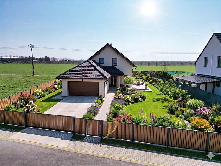 Prodej stavebního pozemku 1 500 m² - foto 6