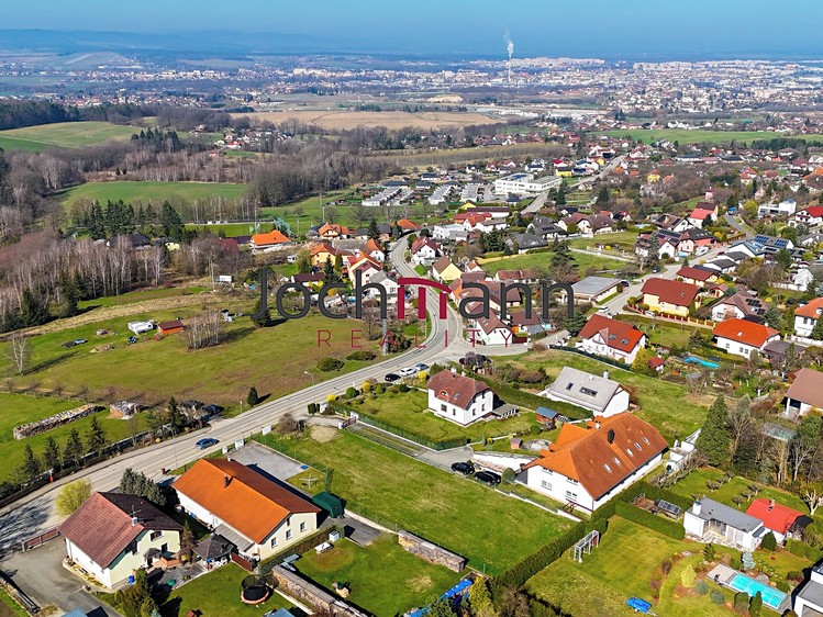 Prodej stavebního pozemku 1 253 m² - foto 6