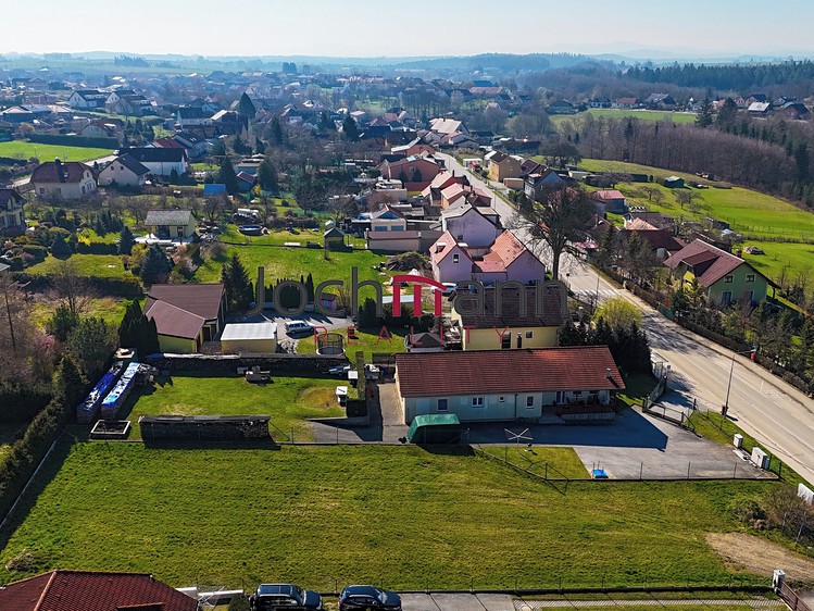 Prodej stavebního pozemku 1 253 m² - foto 5