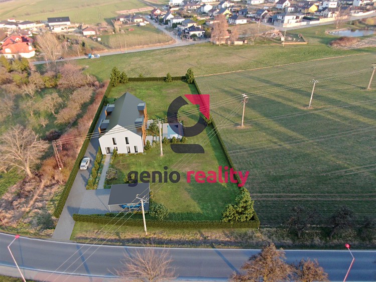 Prodej stavebního pozemku 2 849 m² - foto 1