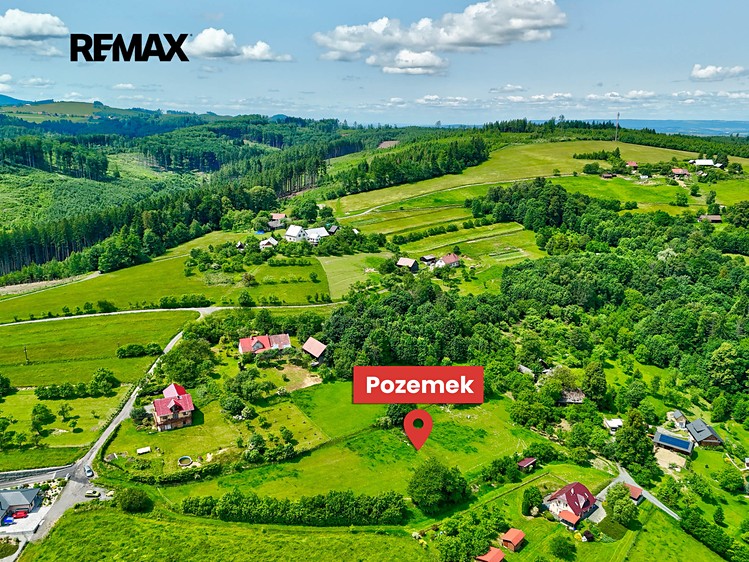 Prodej stavebního pozemku 3 000 m² - foto 1