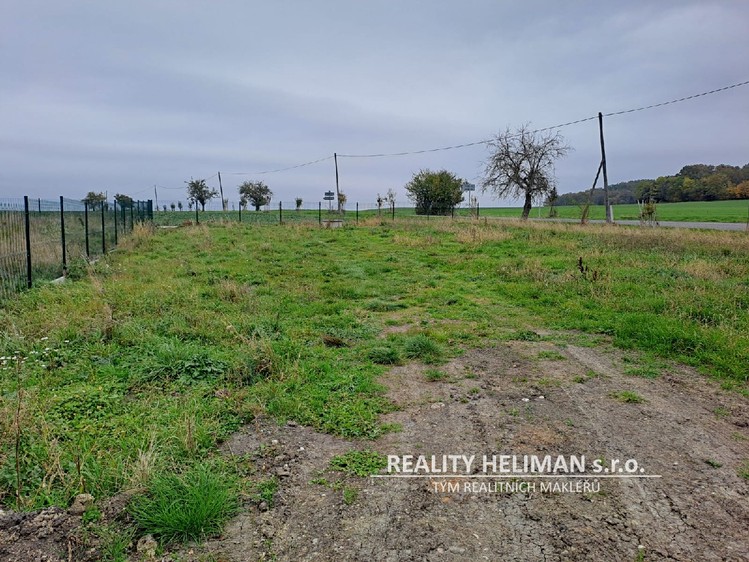 Prodej  stavebního pozemku 793 m² - foto 7