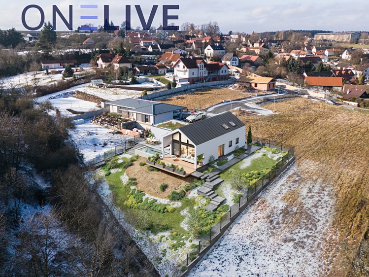 Prodej stavebního pozemku 1 105 m² - foto 5