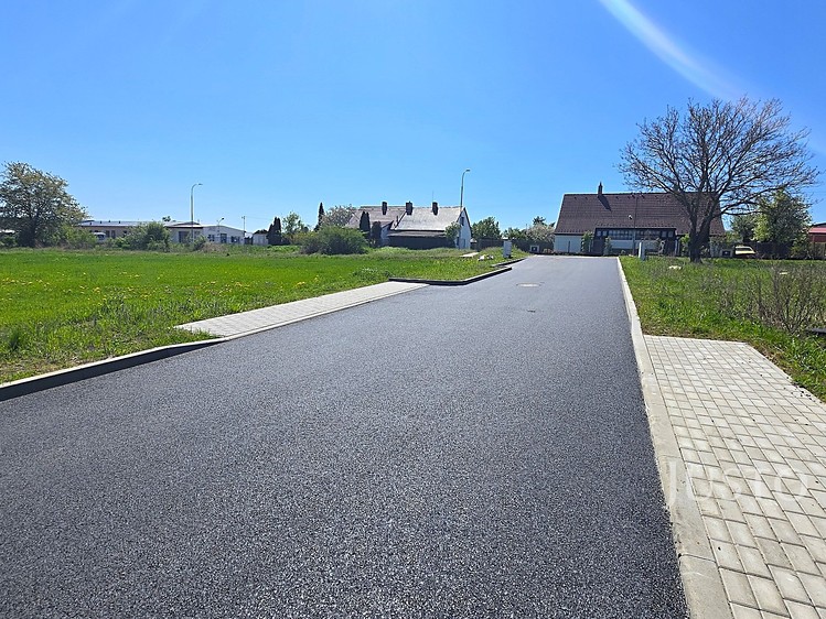 Prodej  stavebního pozemku 1 023 m² - foto 8