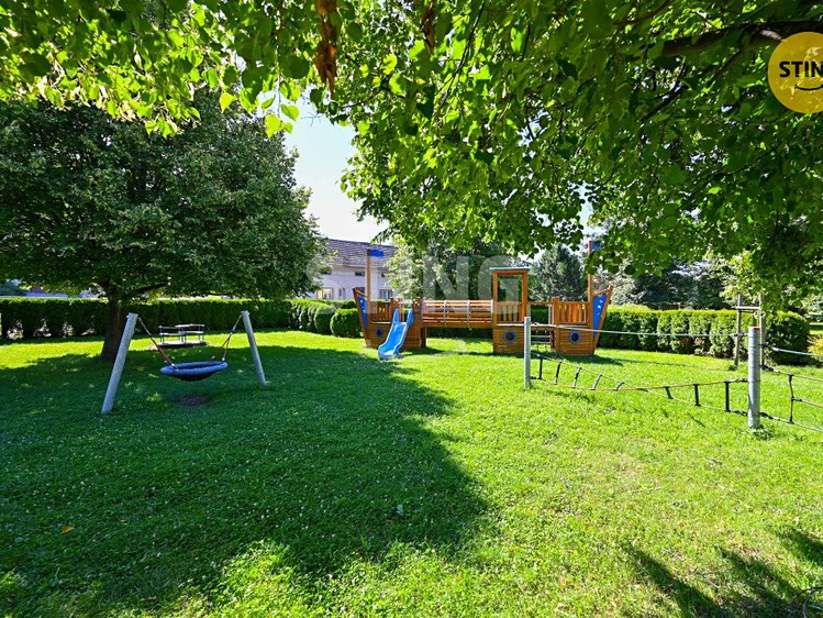 Prodej stavebního pozemku 1 108 m² - foto 7