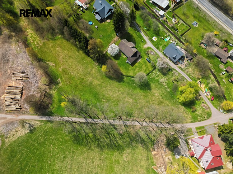 Prodej stavebního pozemku 1 845 m² - foto 5