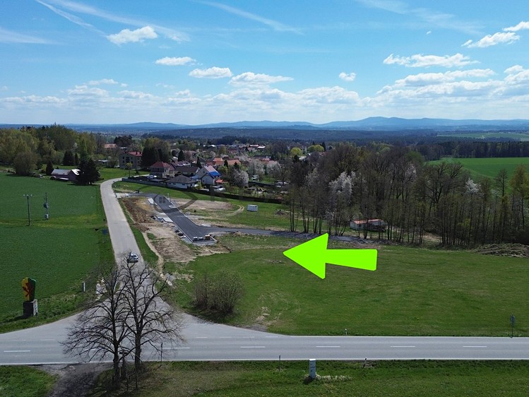 Prodej stavebního pozemku 832 m² - foto 2