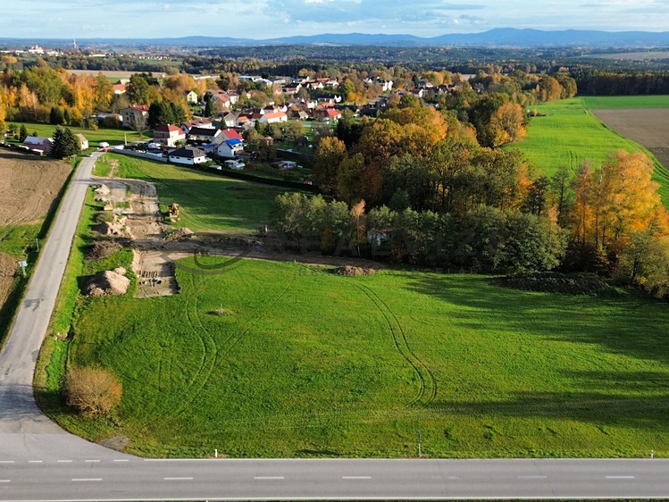 Prodej stavebního pozemku 832 m² - foto 3