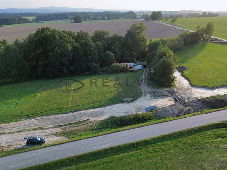 Prodej stavebního pozemku 832 m² - foto 6