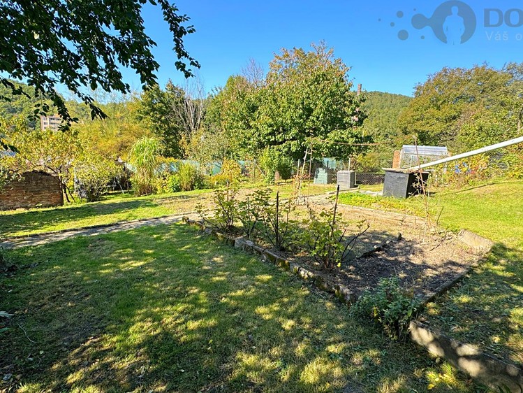 Prodej stavebního pozemku 582 m² - foto 2