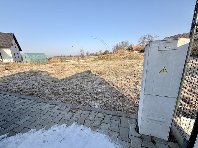Prodej stavebního pozemku 1 188 m² - foto 1