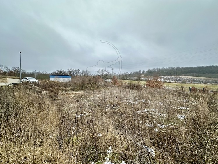 Prodej stavebního pozemku 922 m² - foto 5