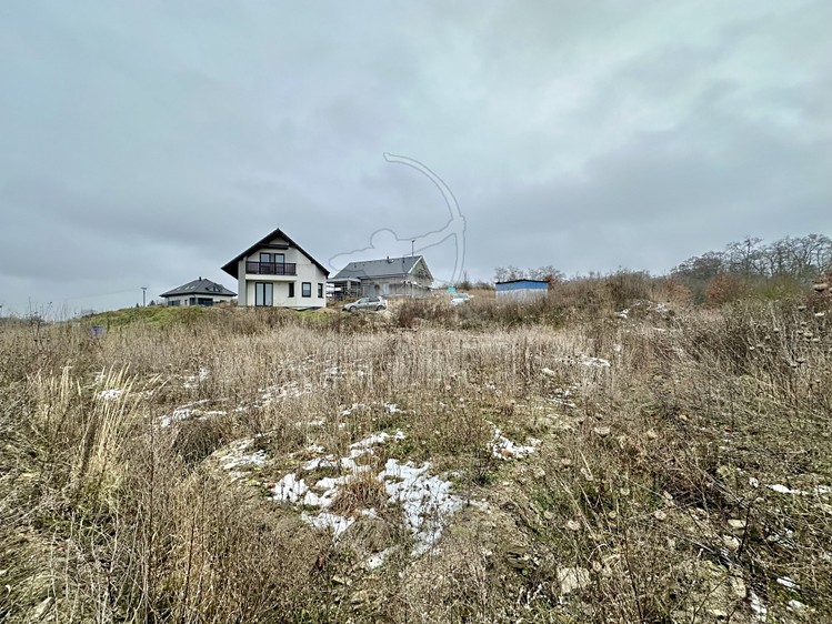 Prodej stavebního pozemku 922 m² - foto 7