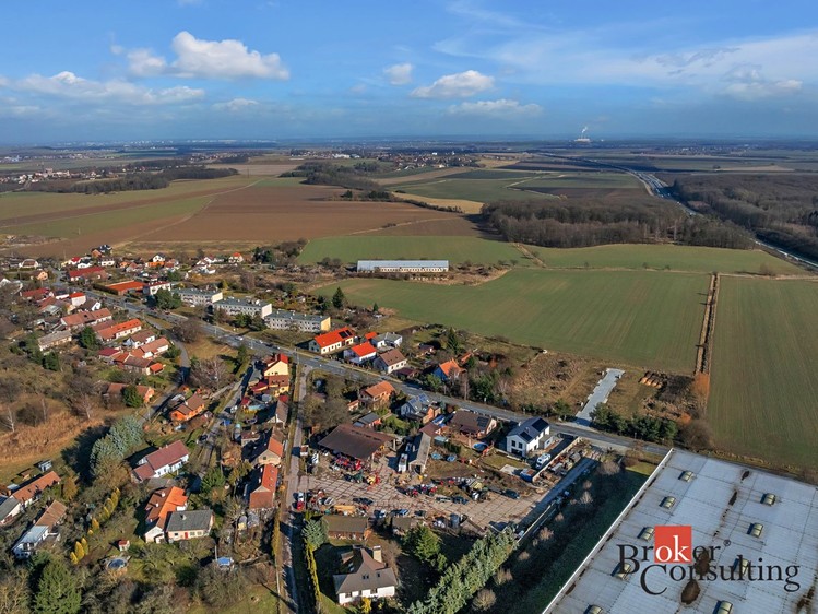 Prodej  stavebního pozemku 813 m² - foto 4