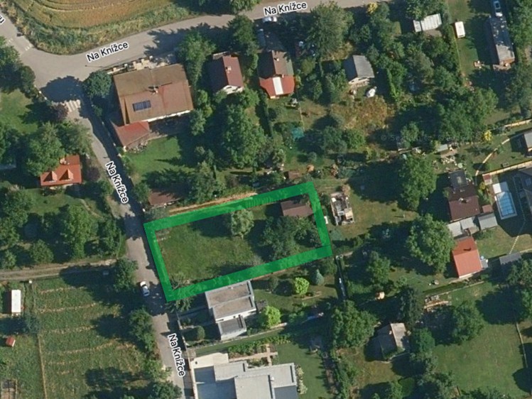 Prodej stavebního pozemku 990 m² - foto 4