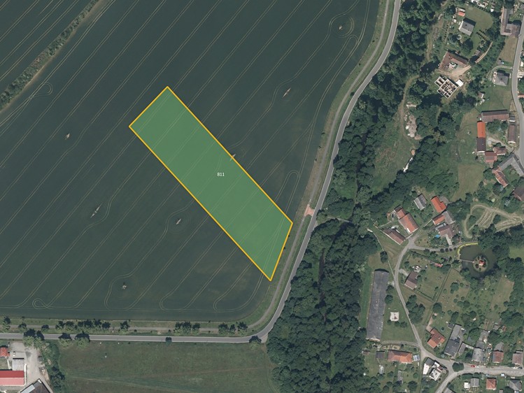 Prodej pole 13 668 m² - foto 1