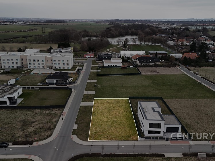 Prodej stavebního pozemku 949 m² - foto 8