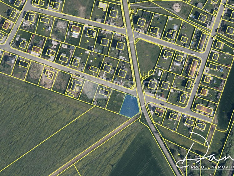 Prodej  stavebního pozemku 1 066 m² - foto 3