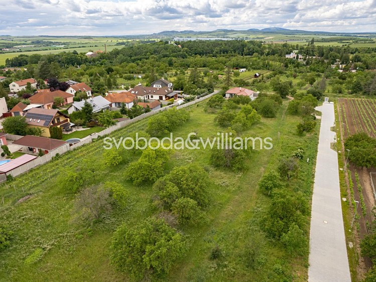 Prodej stavebního pozemku 1 346 m² - foto 4