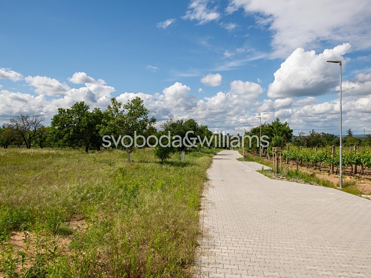 Prodej stavebního pozemku 1 346 m² - foto 7