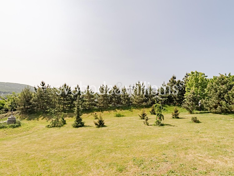 Prodej stavebního pozemku 1 781 m² - foto 5