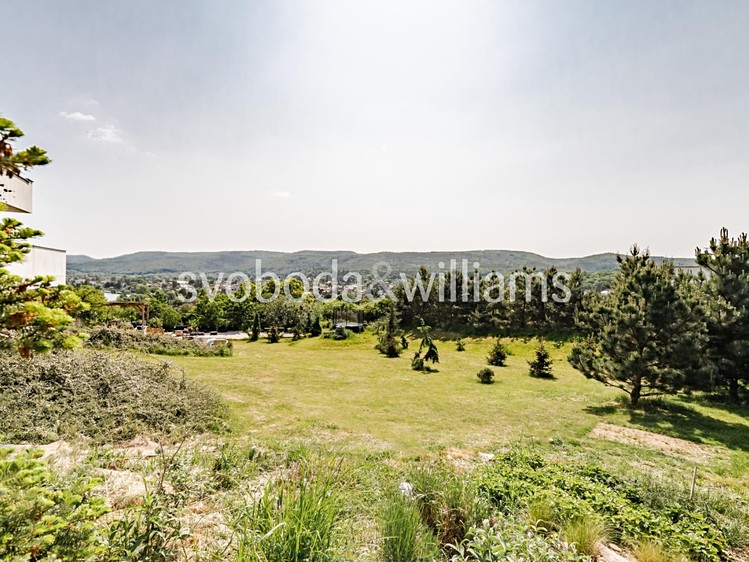 Prodej stavebního pozemku 1 781 m² - foto 6