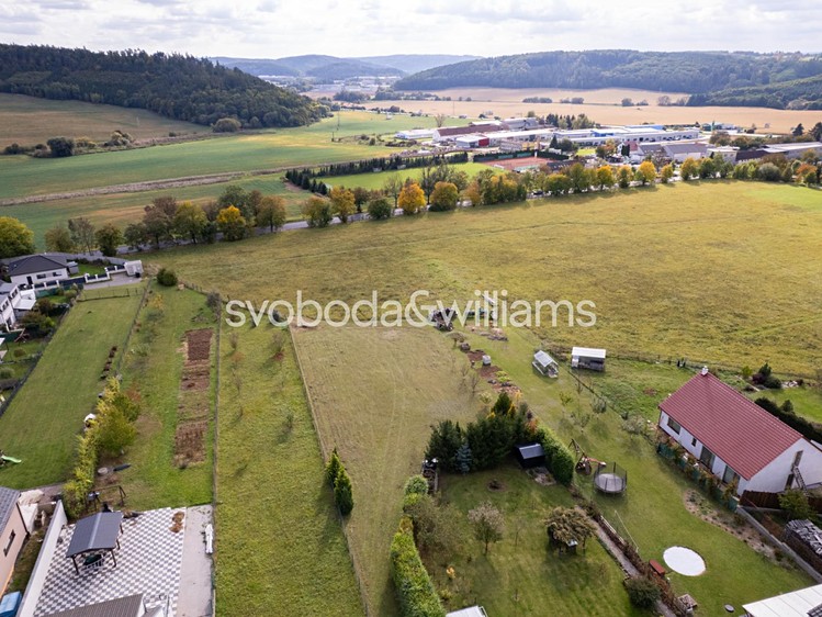 Prodej stavebního pozemku 1 462 m² - foto 3