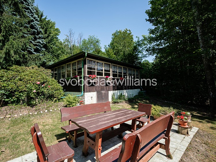 Prodej stavebního pozemku 2 486 m² - foto 3