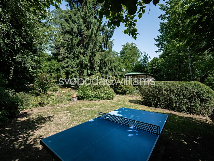 Prodej stavebního pozemku 2 486 m² - foto 7