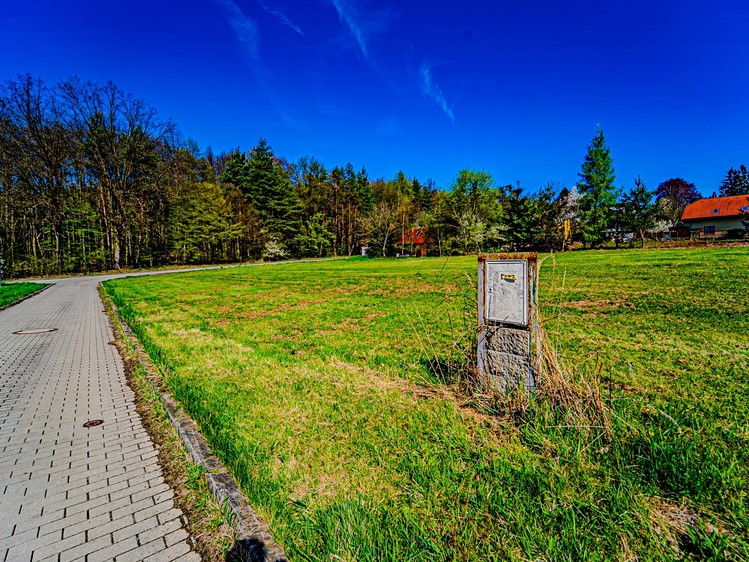 Prodej  stavebního pozemku 1 956 m² - foto 5