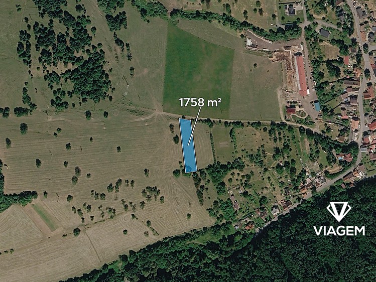 Prodej pole 1 758 m² - foto 2