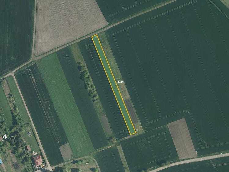Prodej pole 4 398 m² - foto 1