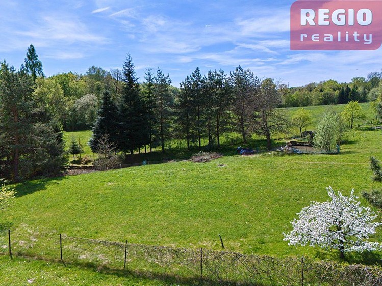 Prodej stavebního pozemku 1 858 m² - foto 4