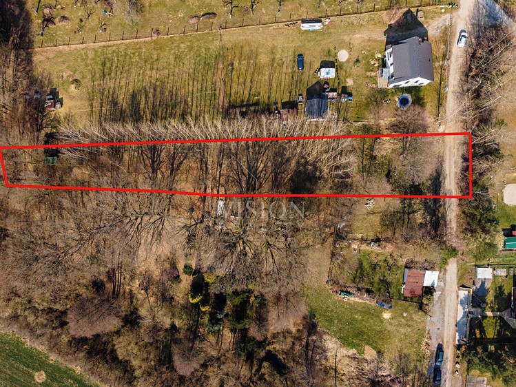 Prodej stavebního pozemku 1 940 m² - foto 2