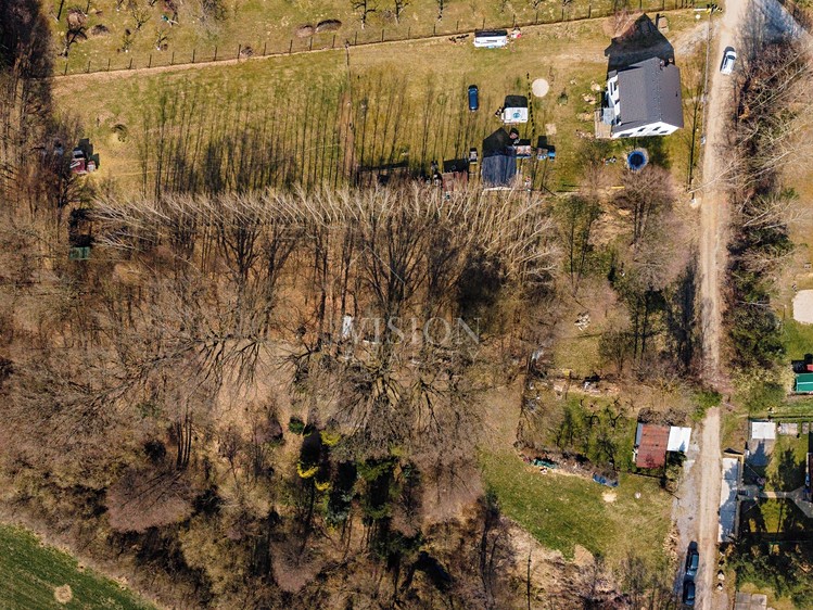 Prodej stavebního pozemku 1 940 m² - foto 5