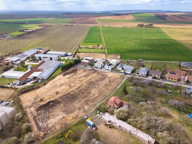 Prodej stavebního pozemku 650 m² - foto 3