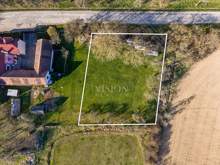 Prodej stavebního pozemku 1 200 m² - foto 3