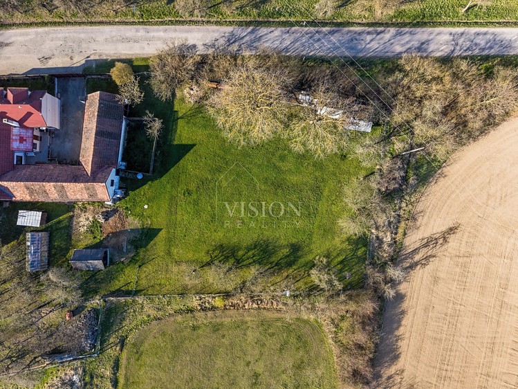 Prodej stavebního pozemku 1 200 m² - foto 6