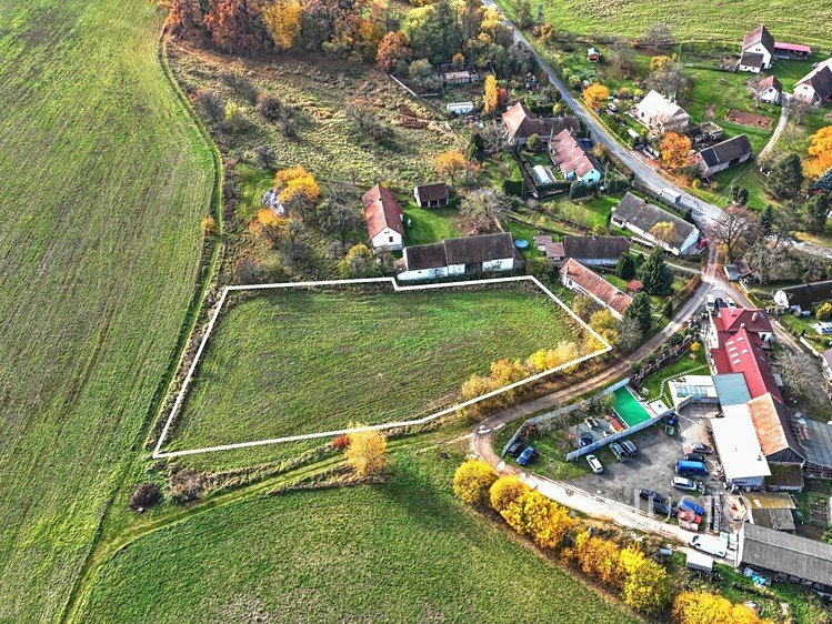 Prodej  stavebního pozemku 1 089 m² - foto 3