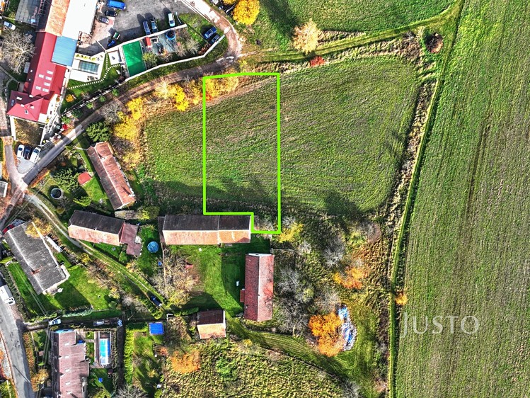 Prodej stavebního pozemku 1 164 m² - foto 1