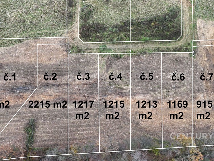 Prodej stavebního pozemku 1 010 m² - foto 2
