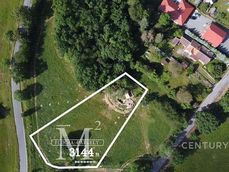 Prodej stavebního pozemku 3 010 m² - foto 6