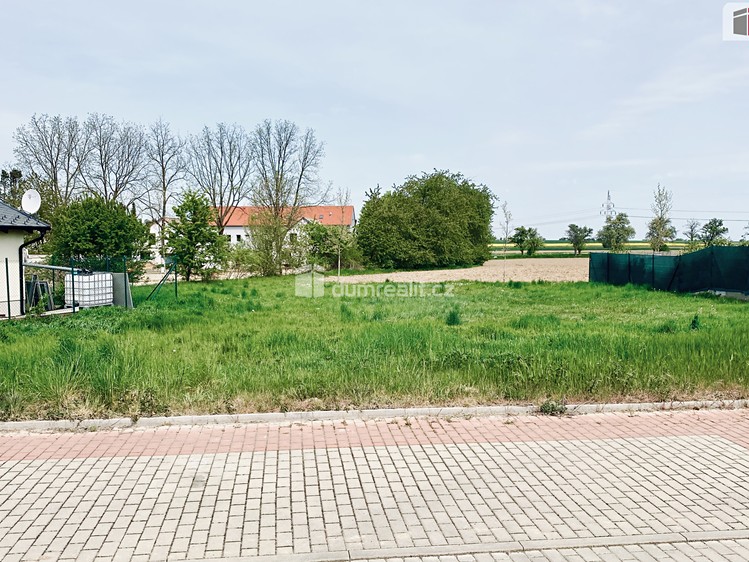Prodej stavebního pozemku 1 025 m² - foto 5